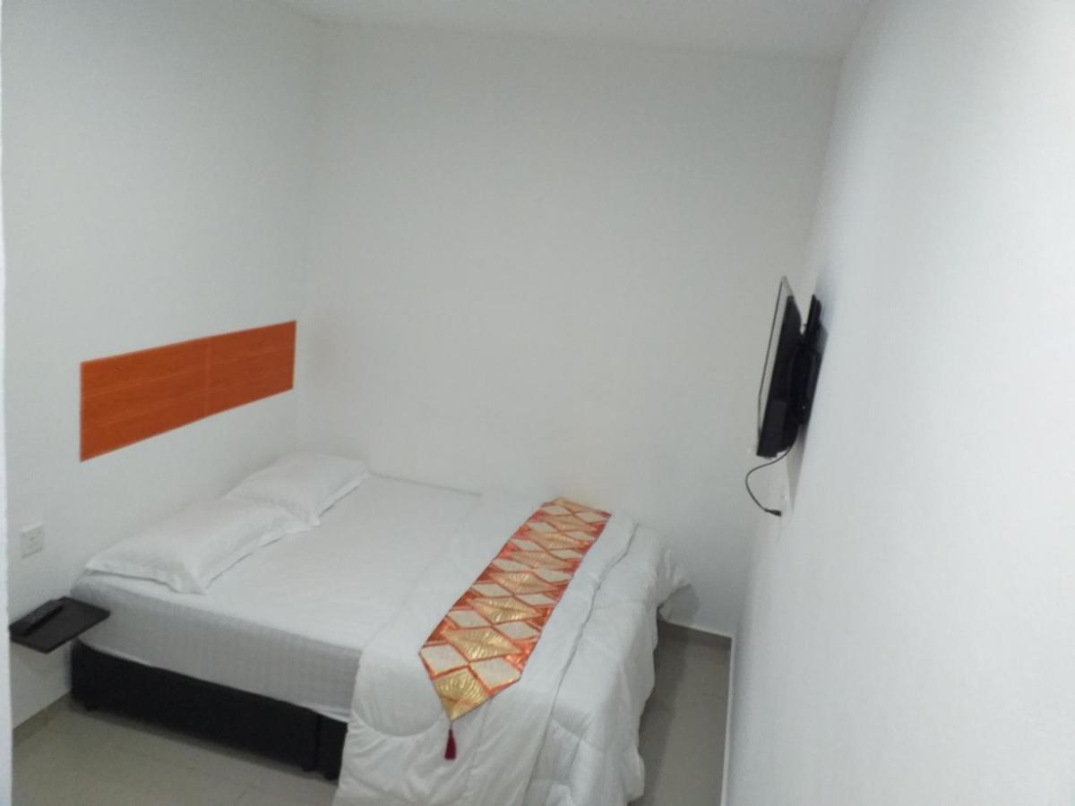 Orange Villa Hotel Near Palm Mall 芙蓉 外观 照片